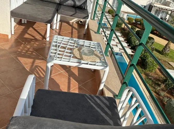 Laura With A View Of The Sea Near The In Northern Cyprus Apartman