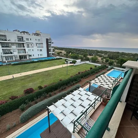 Laura With A View Of The Sea Near The In Northern Cyprus Apartment *