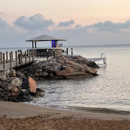 Διαμέρισμα Laura With A View Of The Sea Near The In Northern Cyprus *